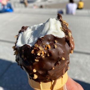 Meet your Posher, Sara